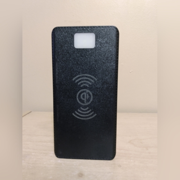 (50000mAh) SOLAR power bank charger - Picture 4 of 5